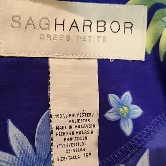 Sag Harbor Dress, Blues with Flowers, Size 16P - Picture 7 of 7